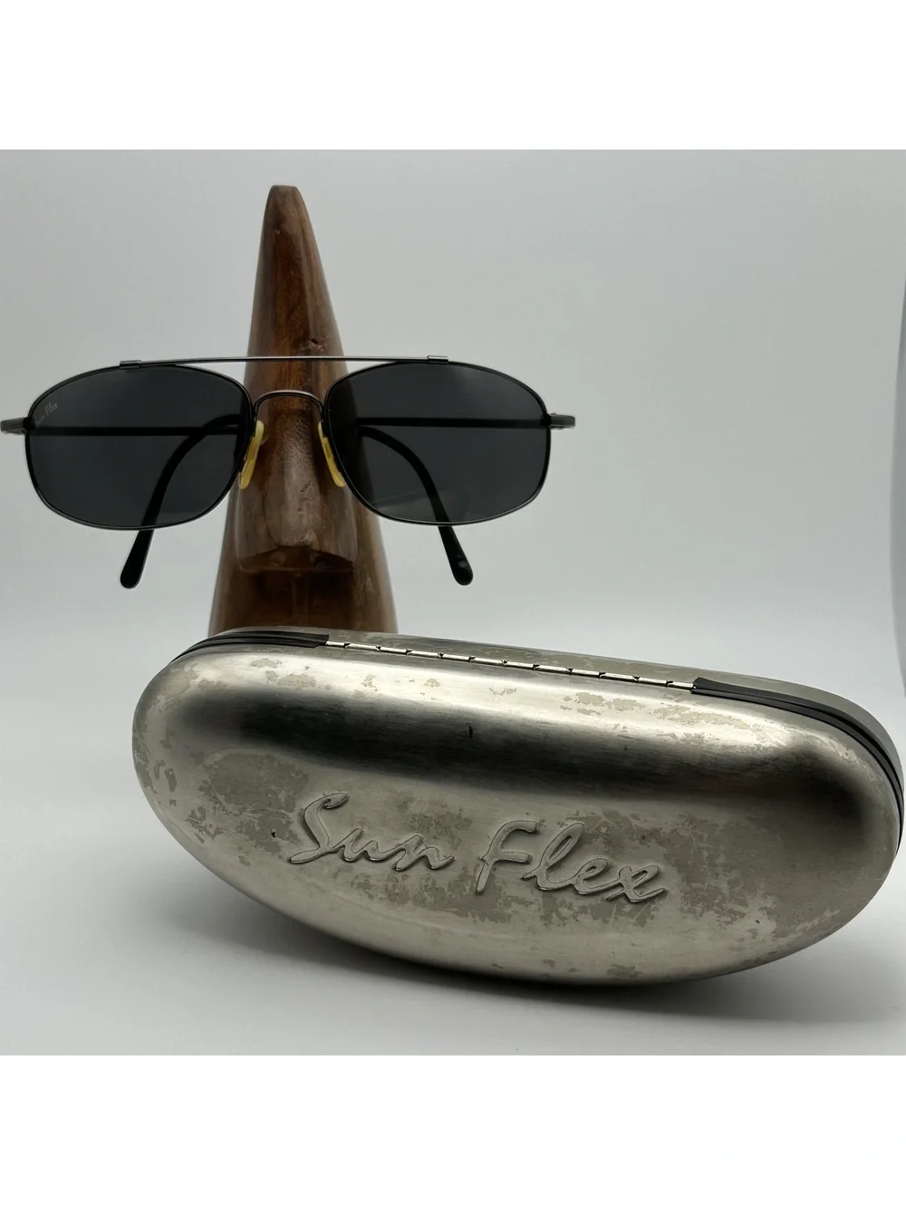 Sun Flex Paradigm Gunmetal Sunglasses with Case